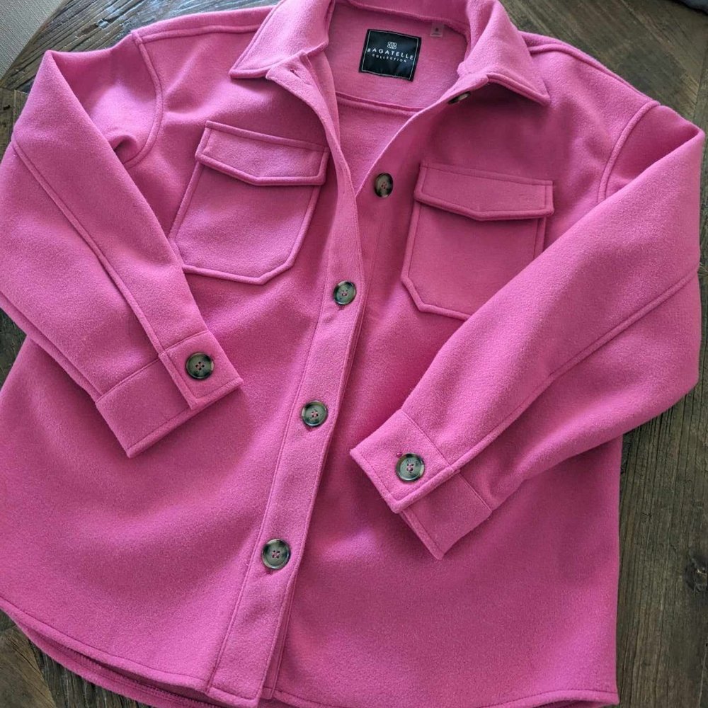 Bagatelle Collection Fuchsia Pink Shacket top Small